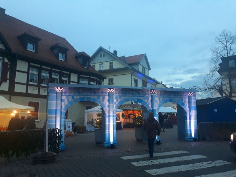 20181201_163018.jpg - ...um dann zum eigentlichen Weihnachtsmarkt zu gehen.