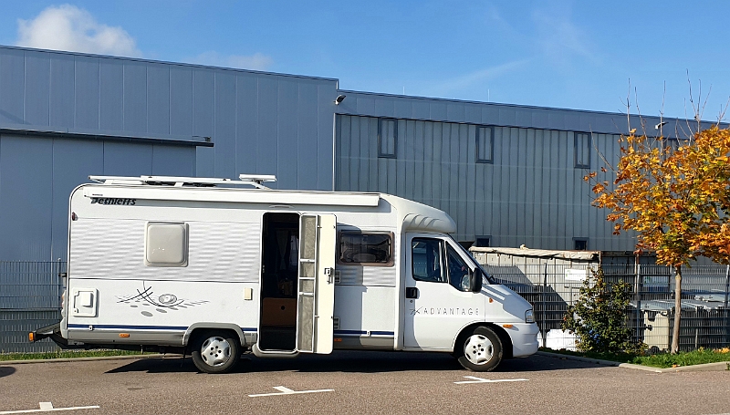 20191028_174608.jpg - Auf dem Parkplatz der Therme angekommen.