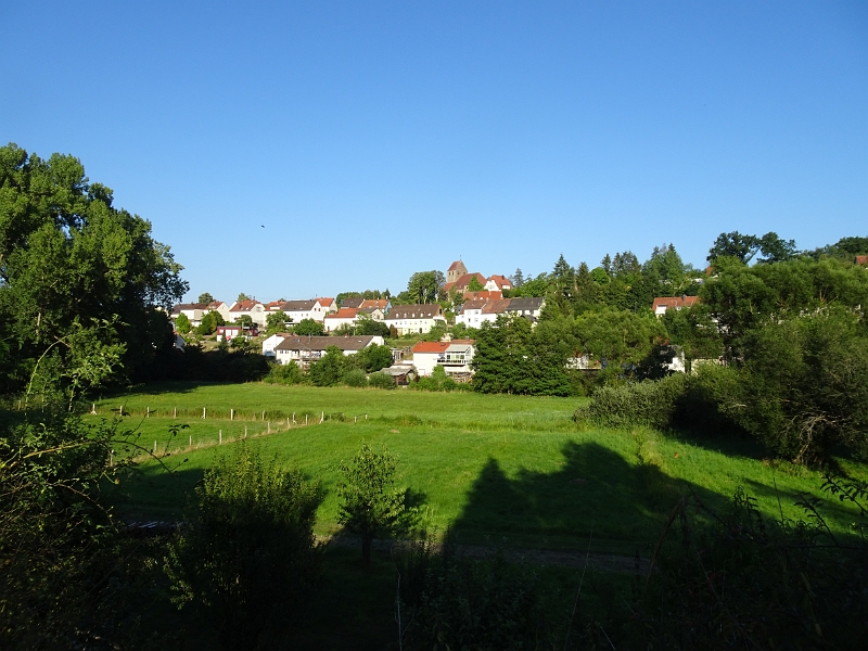 DSC06721.JPG - Ein Blick vom Stellplatz auf den Ort, den wir morgen besuchen wollen.