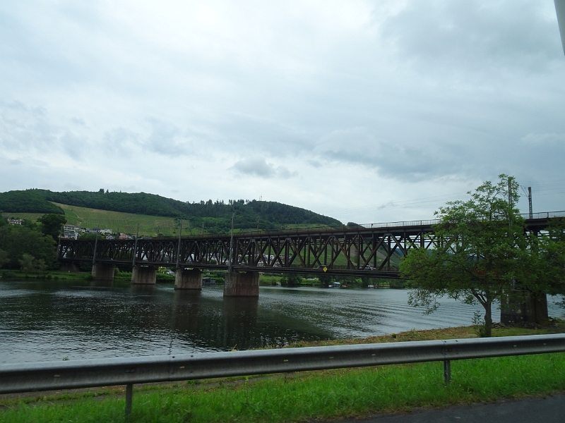 DSC05811.JPG - Die Doppelstockbrücke Alf-Bullay.