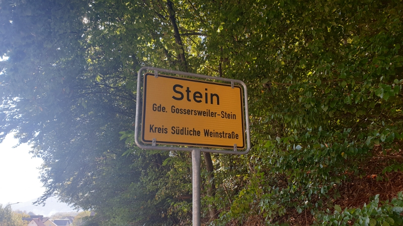 20210925_111024.jpg - Biene hat einen Stellplatz in Gossersweiler-Stein gefunden, der für uns Perfekt wäre.So fahren wir direkt nach Stein...