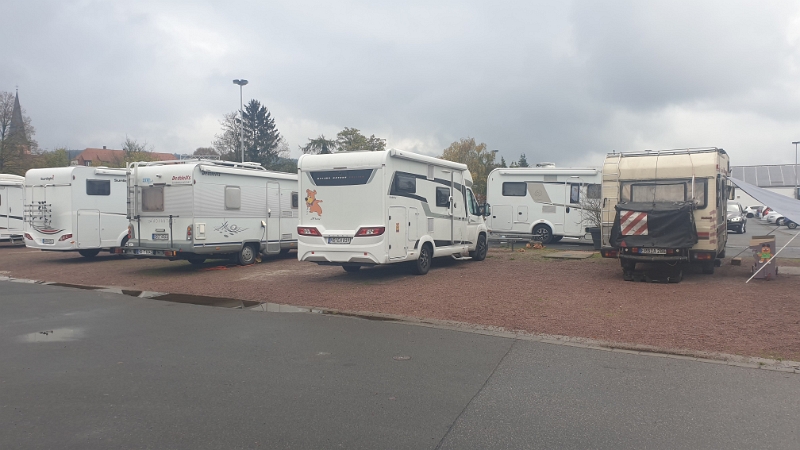 20221105_114000.jpg - Nach dem frühstück haben wir uns auf den Weg nach Michelstadt gemacht. Hier werden wir wohl die nächste Nacht über bleiben. Der Stellplatz ist zwar nicht besonders schön, aber wenn wir schonmal hier sind... blabla...