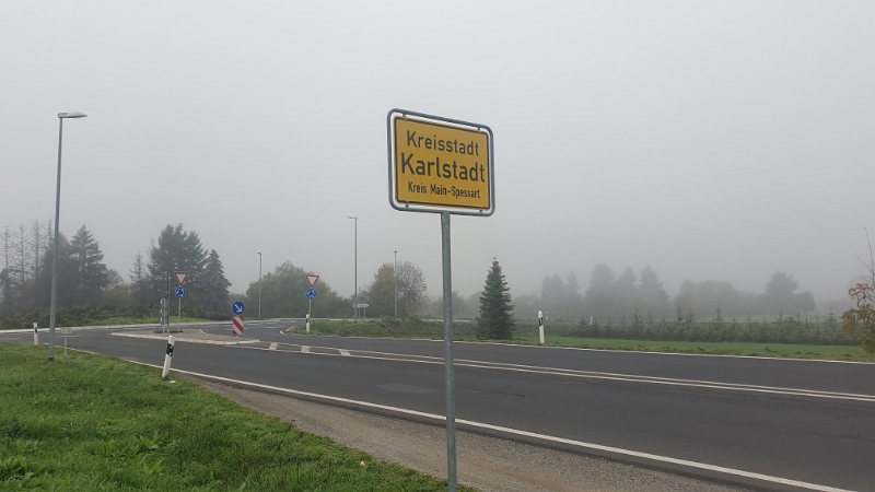 20221031_114223.jpg - Wir kommen dann in Karlstadt am Main an...