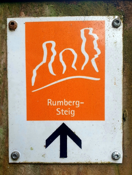 20231007_211049.jpg - ...vom Rumberg-Steig, dem Premium Wanderweg, den wir laufen wollen.