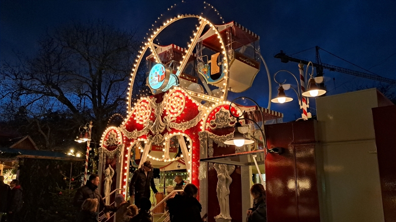 20241207_170517.jpg - Jetzt im dunkeln und ohne Regen sieht das doch schon ganz anders aus! :-)