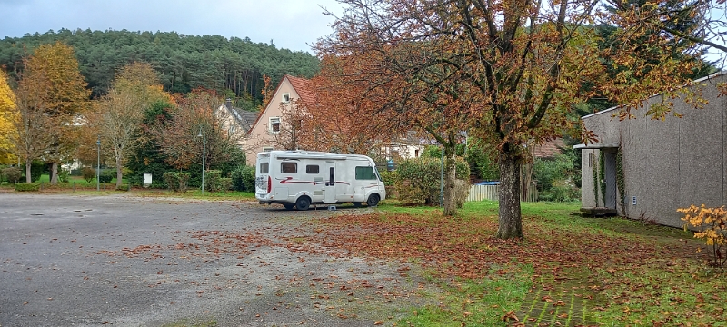 20241019_131405.jpg - Zurück am Stellplatz.Obwohl es recht ruhig hier ist wollen wir dennoch weiterziehen...