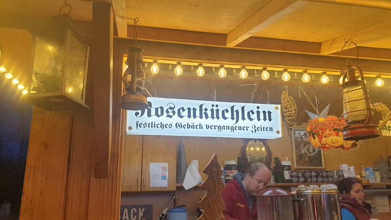 20240120_173151.jpg - Die Rosenküchlein gibt auch wieder!!! :-)