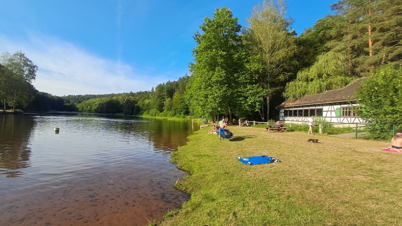 20240823_181326.jpg - Rechts im Bild ist übrigens das kleine Restaurant "La Buffet"...