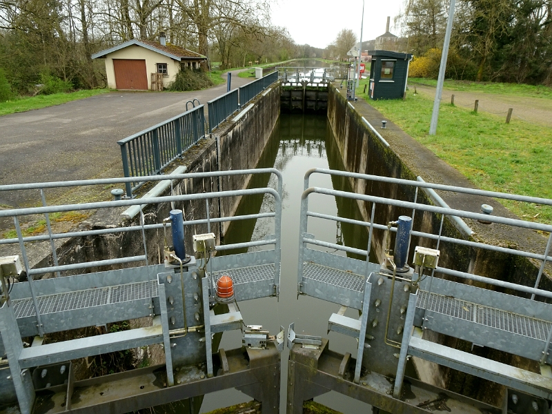 20240330_164158.jpg - Ein kurzer Blick auf die Schleuse...