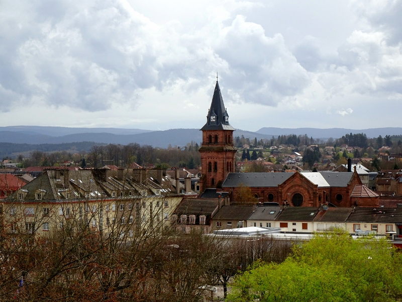 20240331_175018.jpg - ...haben wir einen schönen Blick über die Stadt.