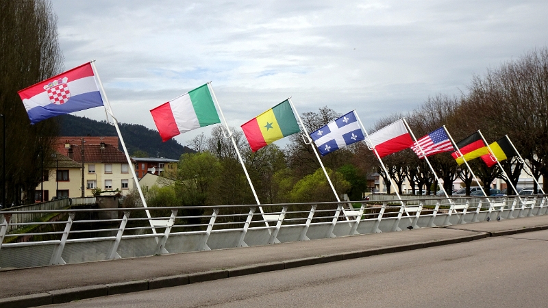 20240331_175951.jpg - Über die Pont d'Arlon...