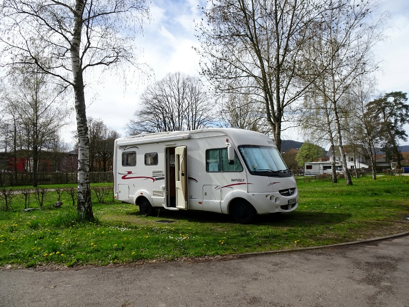 20240331_180540.jpg - ....wo wir einen schönen Stellplatz finden.Den Platz haben wir schon einmal besucht und kennen ihn! ;-)