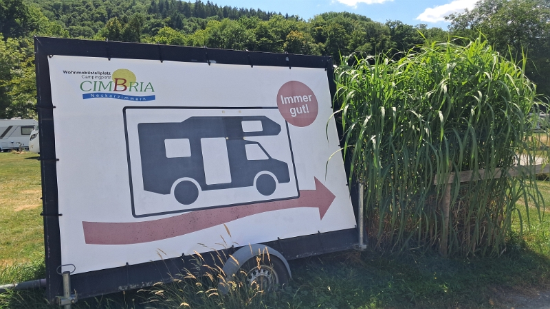 20250704_151048.jpg - Nach einer kleinen Erkundungsrunde sind wir sicher! PASST!!! ;-)