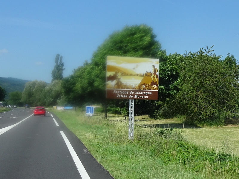 DSC06474.JPG - ...Münstertal.Sorry, der Fettfleck ist immer noch "unentdeckt". :-(