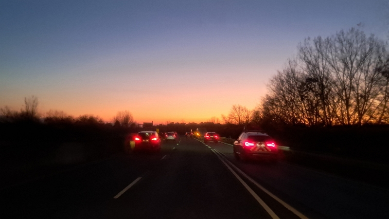 20251121_170636.jpg - Wir sind wie so oft am Freitag nach Arbeit mit dem Dixi losgefahren...