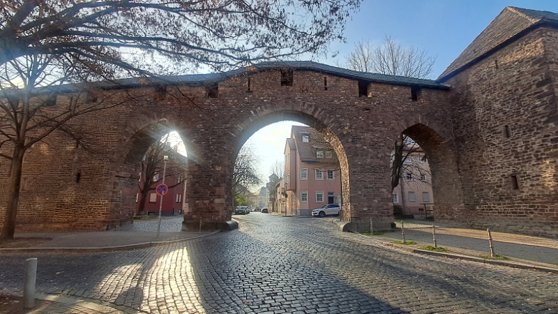 20251122_134241.jpg - Wir laufen in der Mittagszeit los..