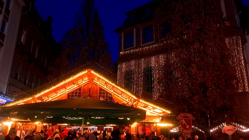 20251122_170717.jpg - Erneut am Obermarkt.