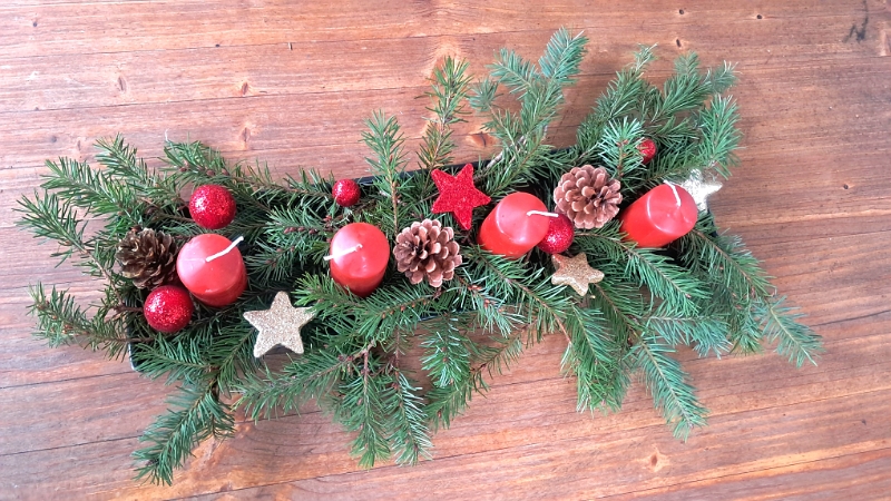 20251123_150613.jpg - ...und basteln uns ein Adventsgesteck. Tja und so ist auch dieses Wochenende zu Ende! Bis zum nächsten mal, Adios!