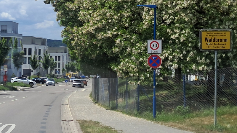 20250523_131300.jpg - ...und erreichen Waldbronn bzw. den Ortsteil Reichenbach.