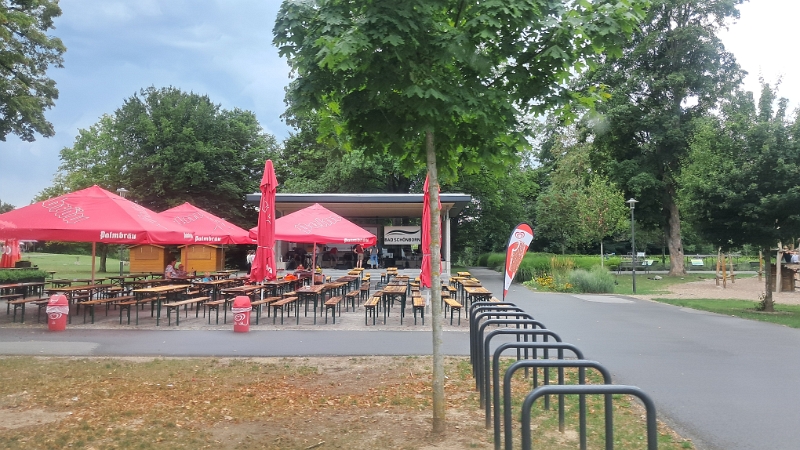 20250725_153405.jpg - ...und dem Kurpark, wo morgen ein kleines Konzert stattfindet.
