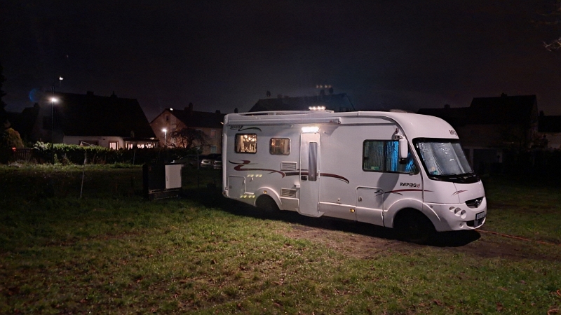 20251128_190323.jpg - ...und nach etwa 1,5Std Fahrt hier auf dem Wohnmobilstellplatz angekommen.