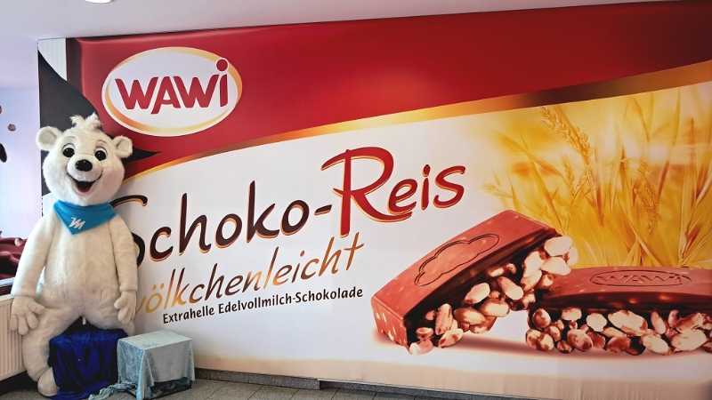20250830_125034.jpg - Ohja, die "Puffreis-Schokolade" von Wawi ist die BESTE! ;-)