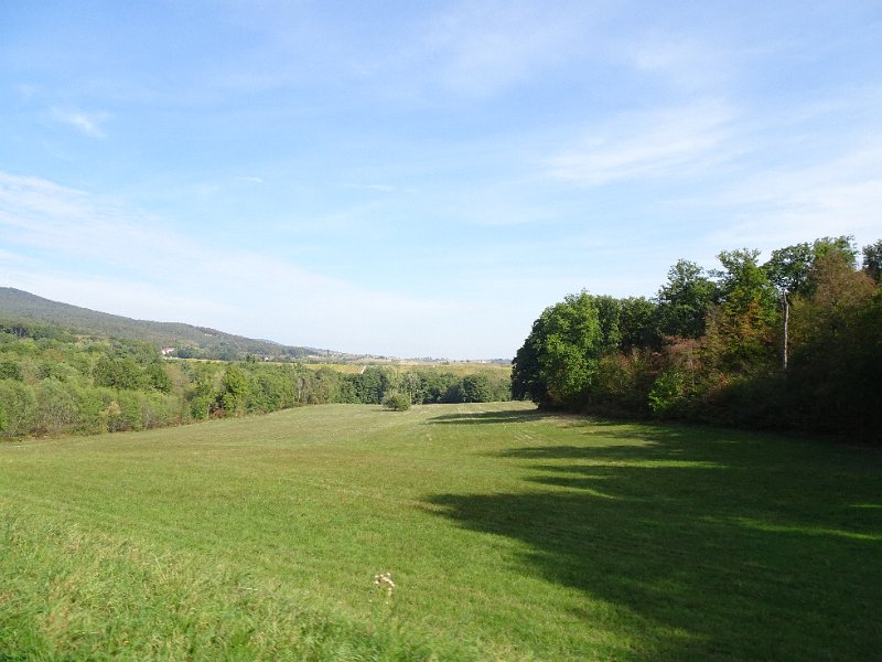 DSC08879.JPG - ...durch eine sehr schöne Landschaft.