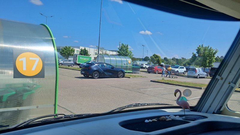 20260509_135141.jpg - Am nächsten Tag machen wir einen größeren Einkauf im Globus und fahren dann auch schon wieder nach Hause.Tschööö...