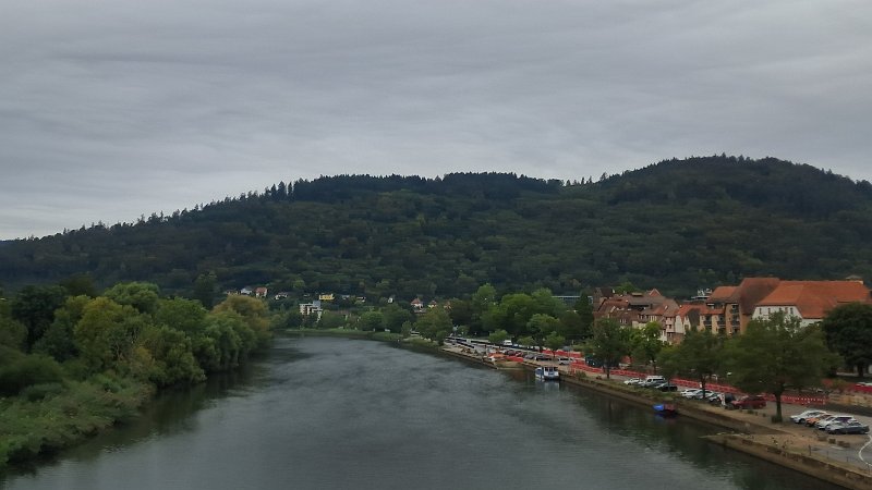 20260913_122438.jpg - Bei Eberbach sind wir dann über den Neckar gefahren und dann auf direktem Weg nach Hause.Es war mal wieder ein schönes Wochenende. LG und bis zum nächsten mal... Tschööö!