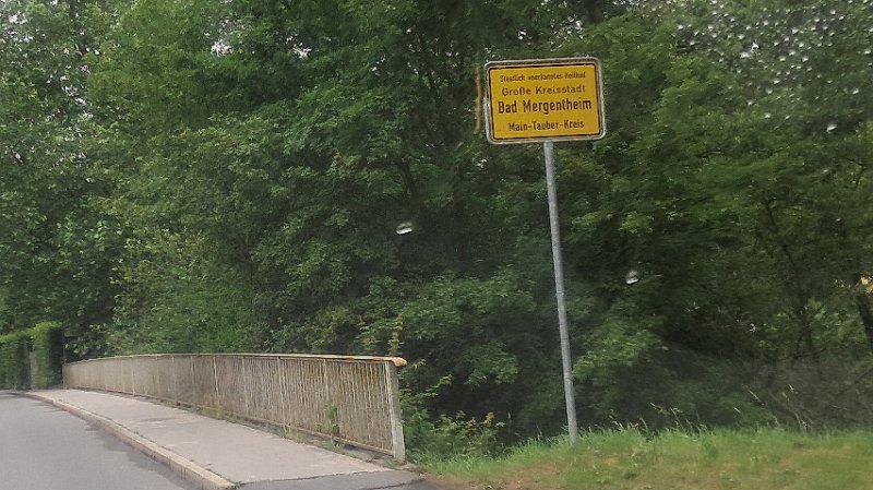 20260612_175705.jpg - ...so sind wir dann doch direkt nach Bad Mergentheim gefahren. Hier wollen wir die Therme besuchen und chillen.