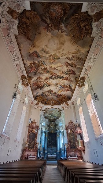 20260613_140752.jpg - ...und in die Schlosskirche.