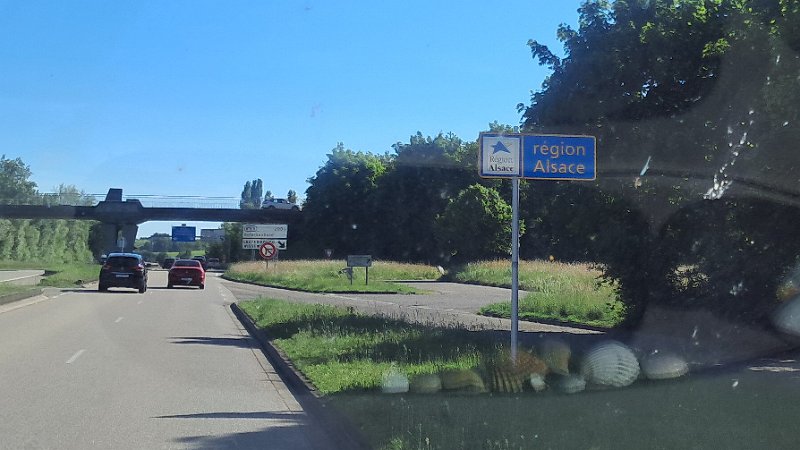20260522_172839.jpg - ...bzw. ins Elsass.