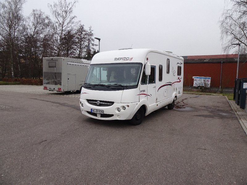 DSC05181.JPG - Am nächsten Tag  haben wir noch die Ver-/Entsorgung in Eppingen besucht und sind dann nach Hause gefahren.Vielen Dank für die Einladung, wir wünschen euch alles erdenklich Gute für eure gemeinsame Zukunft.Es war sehr schön! :-) 