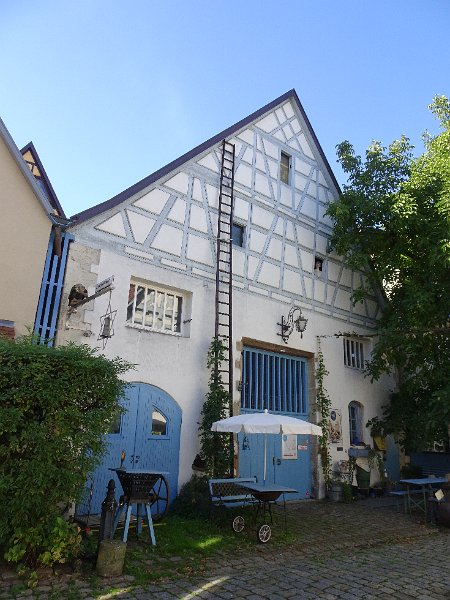 DSC08623.JPG - Vorbei an der Salzscheuer-Brauerei...
