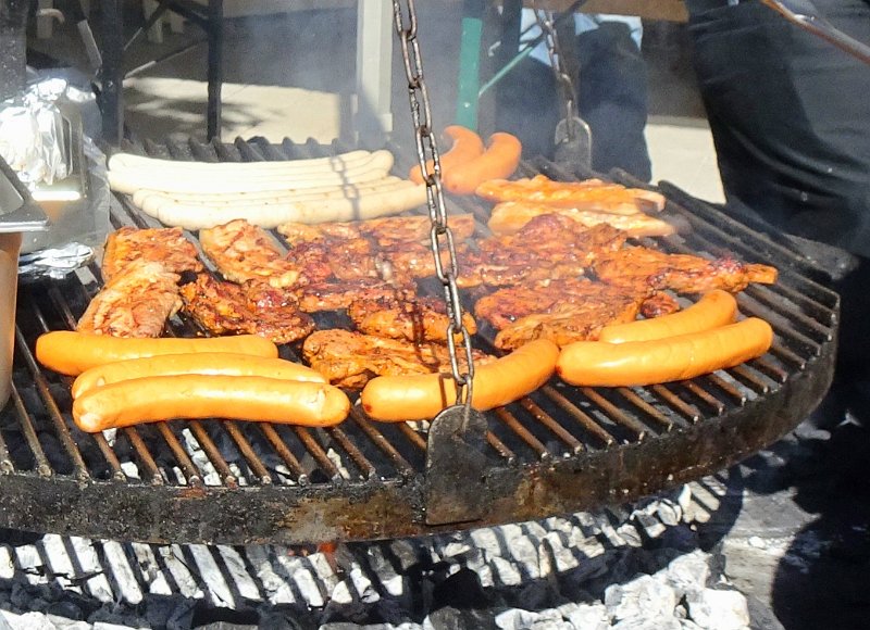 DSC08653.JPG - Ui, hier riecht es nach GRILL!!!
