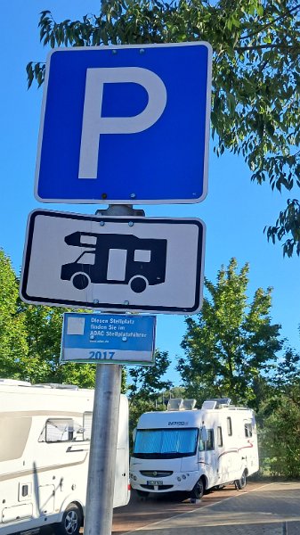 20260904_173457.jpg - Cool, es ist sogar der beste Platz vom Stellplatz frei.