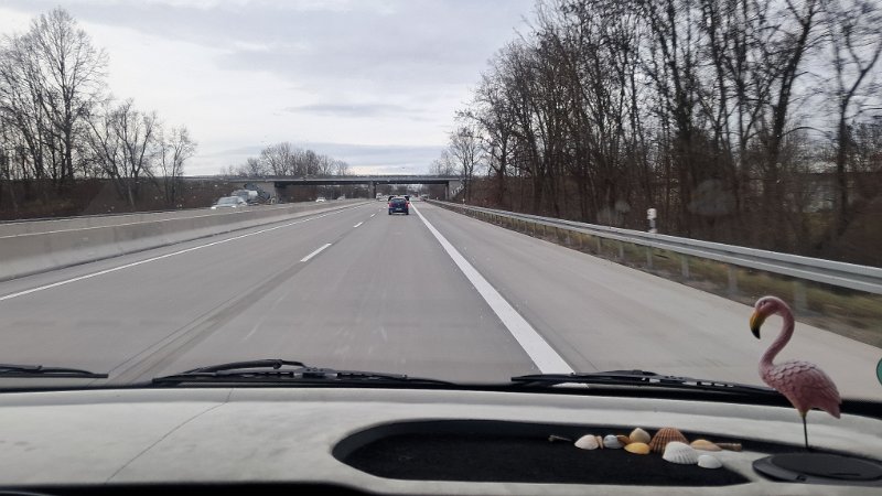 20260213_161656.jpg - ...und kommen tatsächlich ohne Stau...